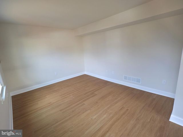 507 HICKORY LN, Sellersville, PA 18960