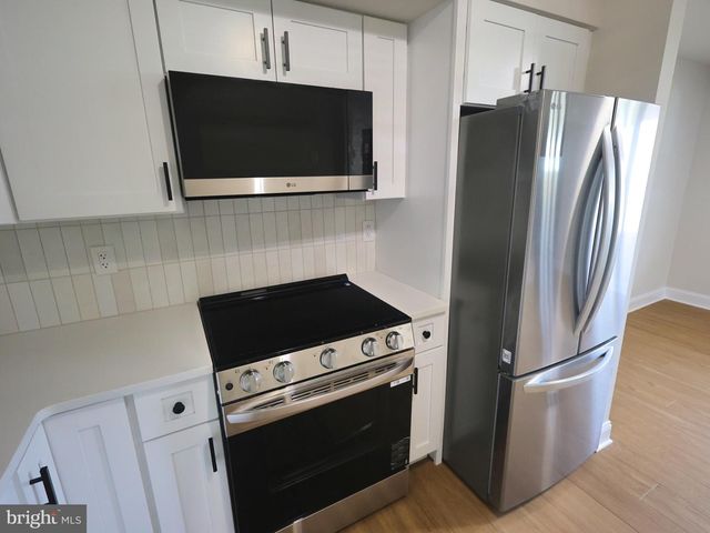 507 HICKORY LN, Sellersville, PA 18960