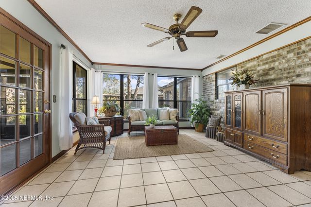 531 LOS PALMAS Drive, Fleming Island, FL 32003