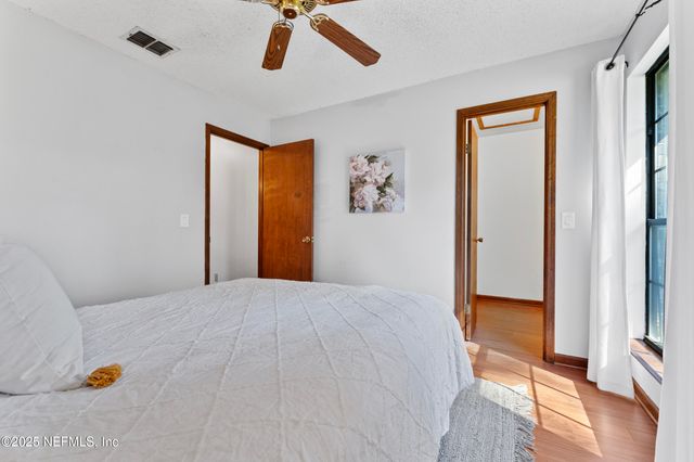 531 LOS PALMAS Drive, Fleming Island, FL 32003