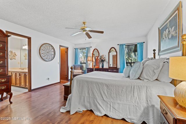 531 LOS PALMAS Drive, Fleming Island, FL 32003