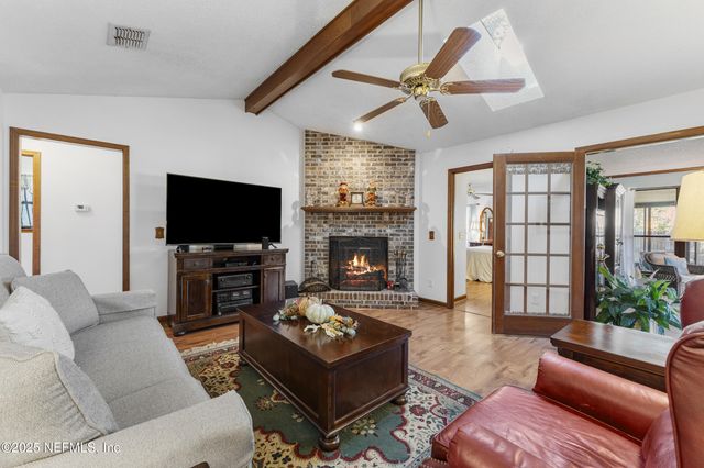 531 LOS PALMAS Drive, Fleming Island, FL 32003