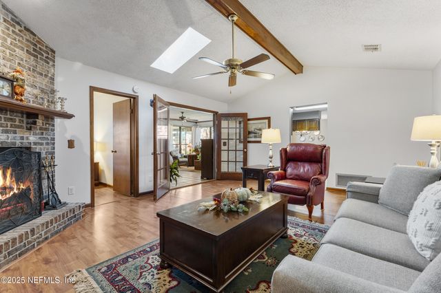 531 LOS PALMAS Drive, Fleming Island, FL 32003