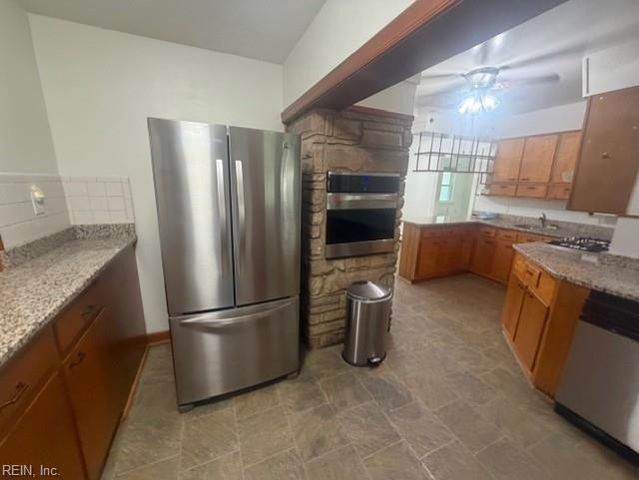 549 Forest RD, Chesapeake, VA 23322
