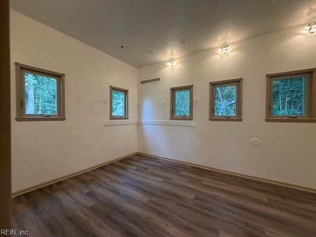 549 Forest RD, Chesapeake, VA 23322