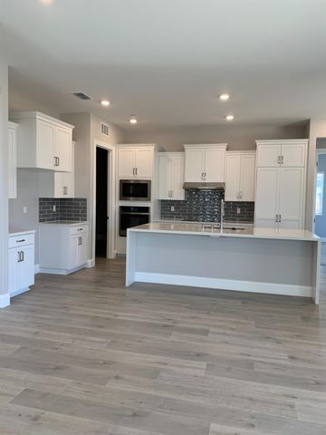 9066 Elliott Springs Dr, Elk Grove, CA 95624