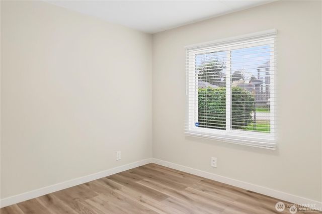 2424 S 130th Place, Seatac, WA 98168