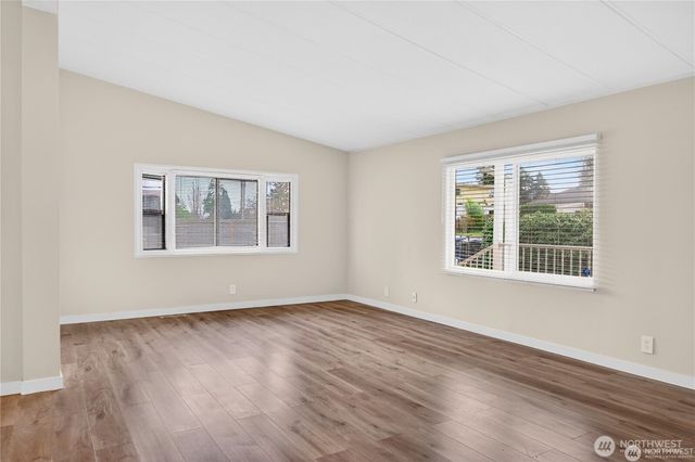 2424 S 130th Place, Seatac, WA 98168