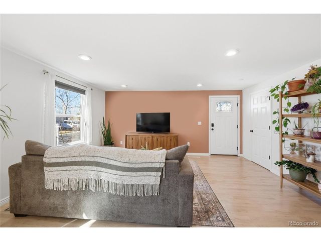 9312 Kendall St, Westminster, CO 80031