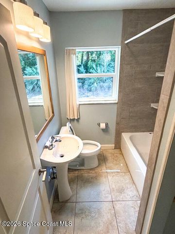 423 Oleander Lane, Melbourne, FL 32935