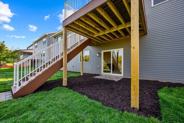 1952 Lusitano Street, Shakopee, MN 55379