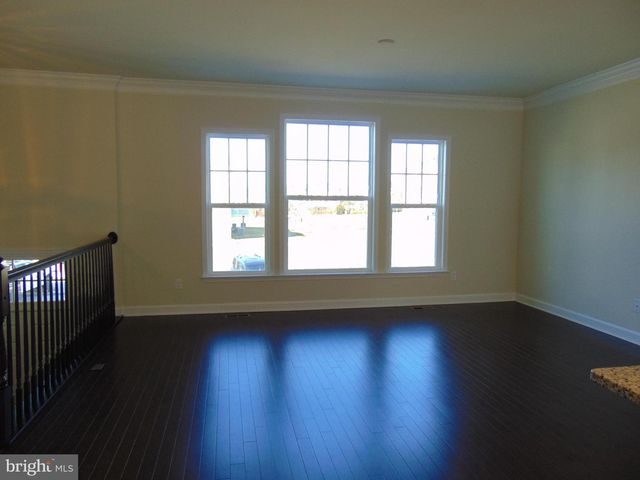 42641 OAK PARK SQ, Ashburn, VA 20148
