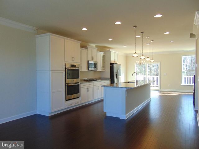 42641 OAK PARK SQ, Ashburn, VA 20148