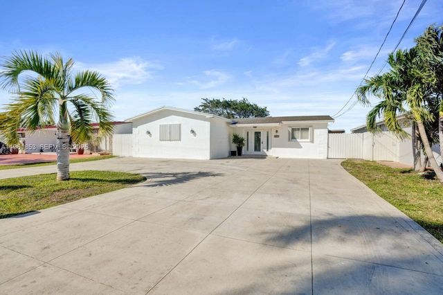 6617 Dahlia Dr, Miramar, FL 33023