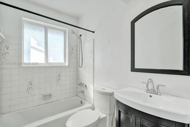 6617 Dahlia Dr, Miramar, FL 33023