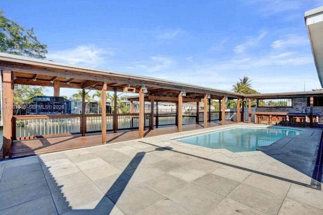 6617 Dahlia Dr, Miramar, FL 33023