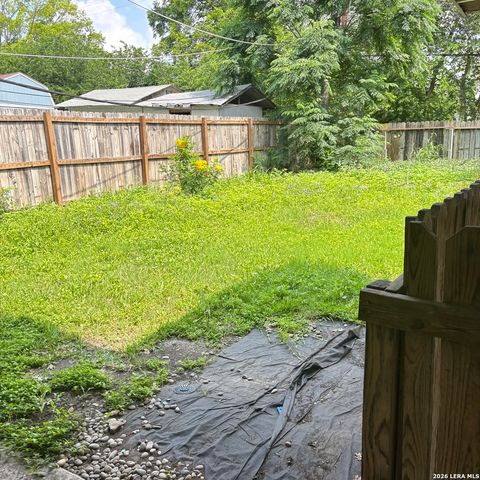 1369 Oblate, San Antonio, TX 78216