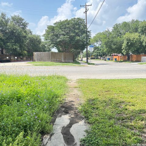 1369 Oblate, San Antonio, TX 78216