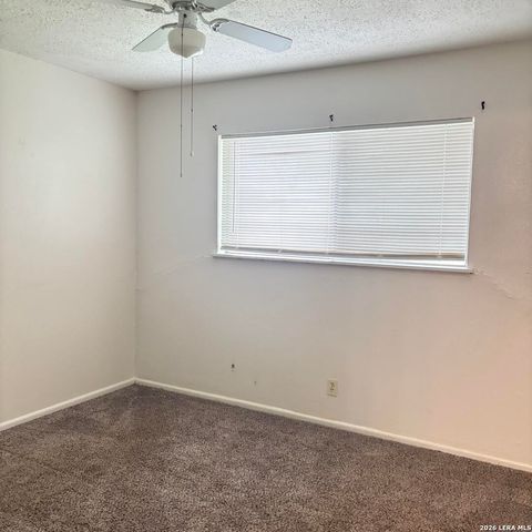 1369 Oblate, San Antonio, TX 78216