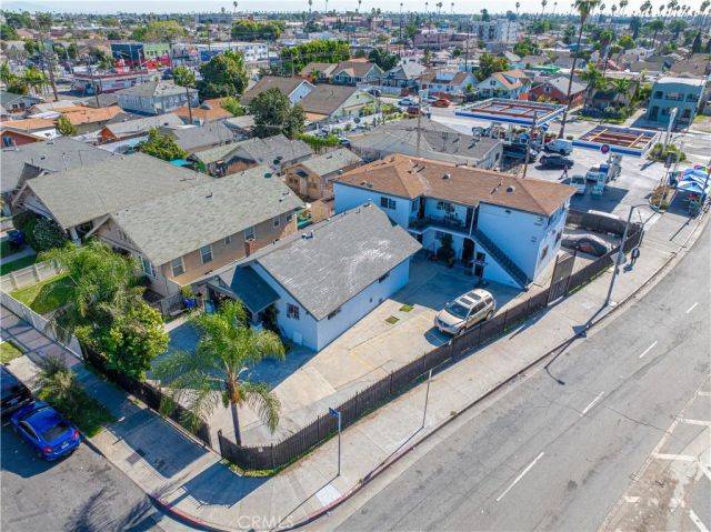 340 W 62nd Street, Los Angeles, CA 90003