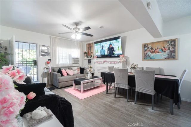 340 W 62nd Street, Los Angeles, CA 90003