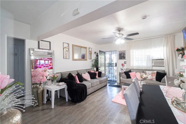 340 W 62nd Street, Los Angeles, CA 90003
