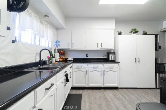 340 W 62nd Street, Los Angeles, CA 90003