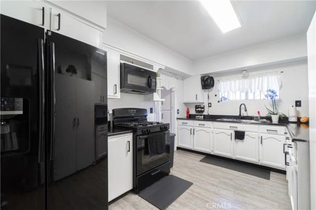 340 W 62nd Street, Los Angeles, CA 90003