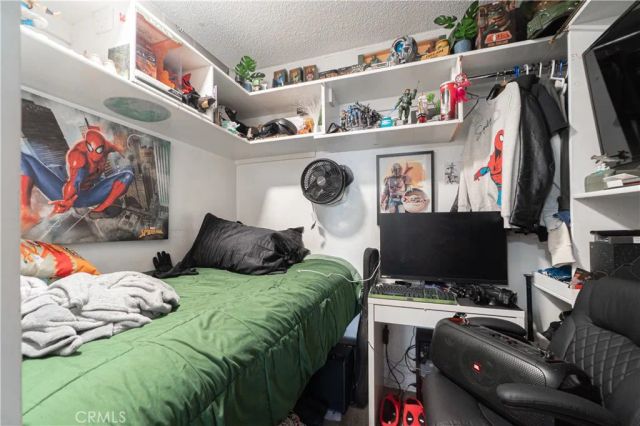 340 W 62nd Street, Los Angeles, CA 90003