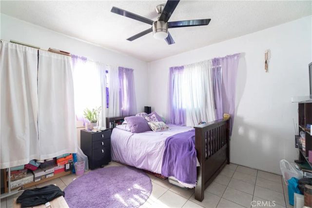 340 W 62nd Street, Los Angeles, CA 90003