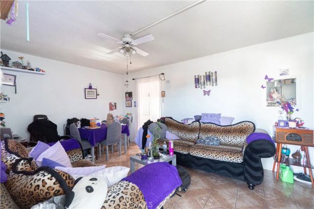 340 W 62nd Street, Los Angeles, CA 90003