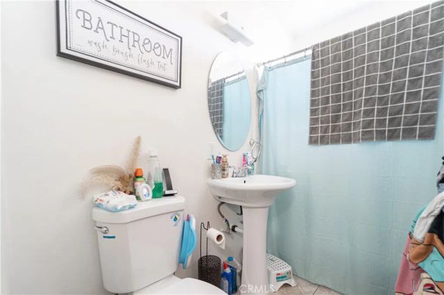 340 W 62nd Street, Los Angeles, CA 90003