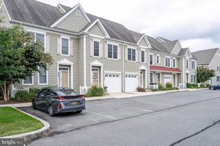 30878 CONGRESSIONAL LN #11E, Lewes, DE 19958