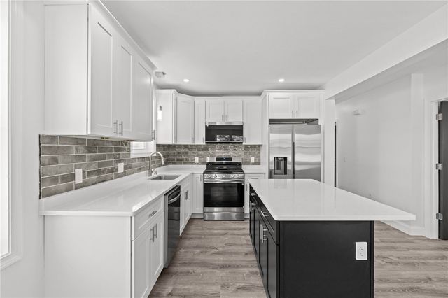 29 Stansbury Street, Providence, RI 02908