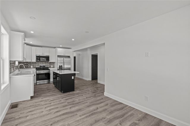 29 Stansbury Street, Providence, RI 02908