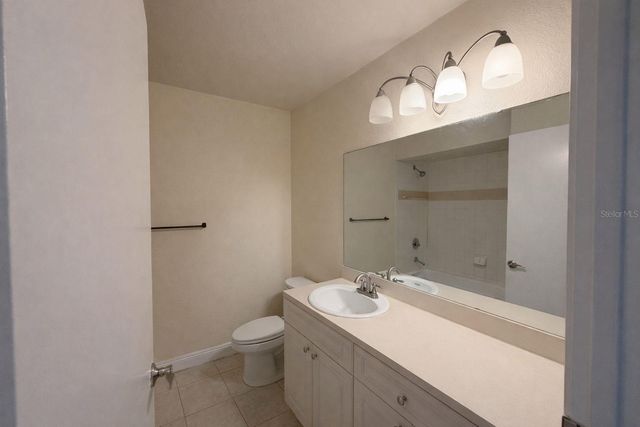 1908 LAKE ATRIUMS CIRCLE 15, Orlando, FL 32839