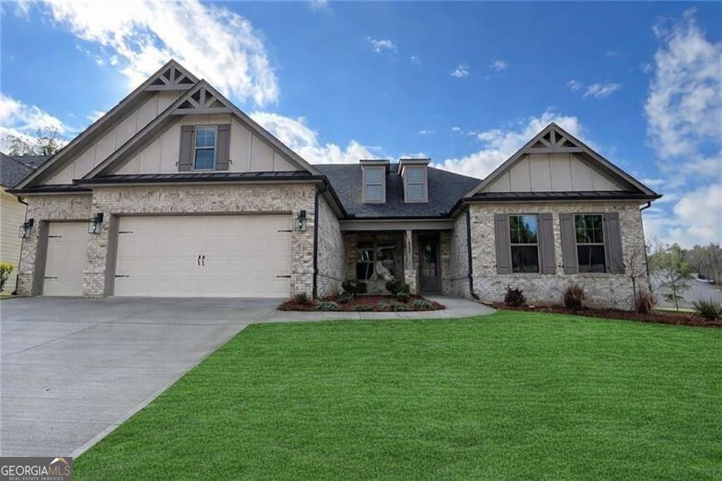 620 Highgrove Circle, Canton, GA 30115