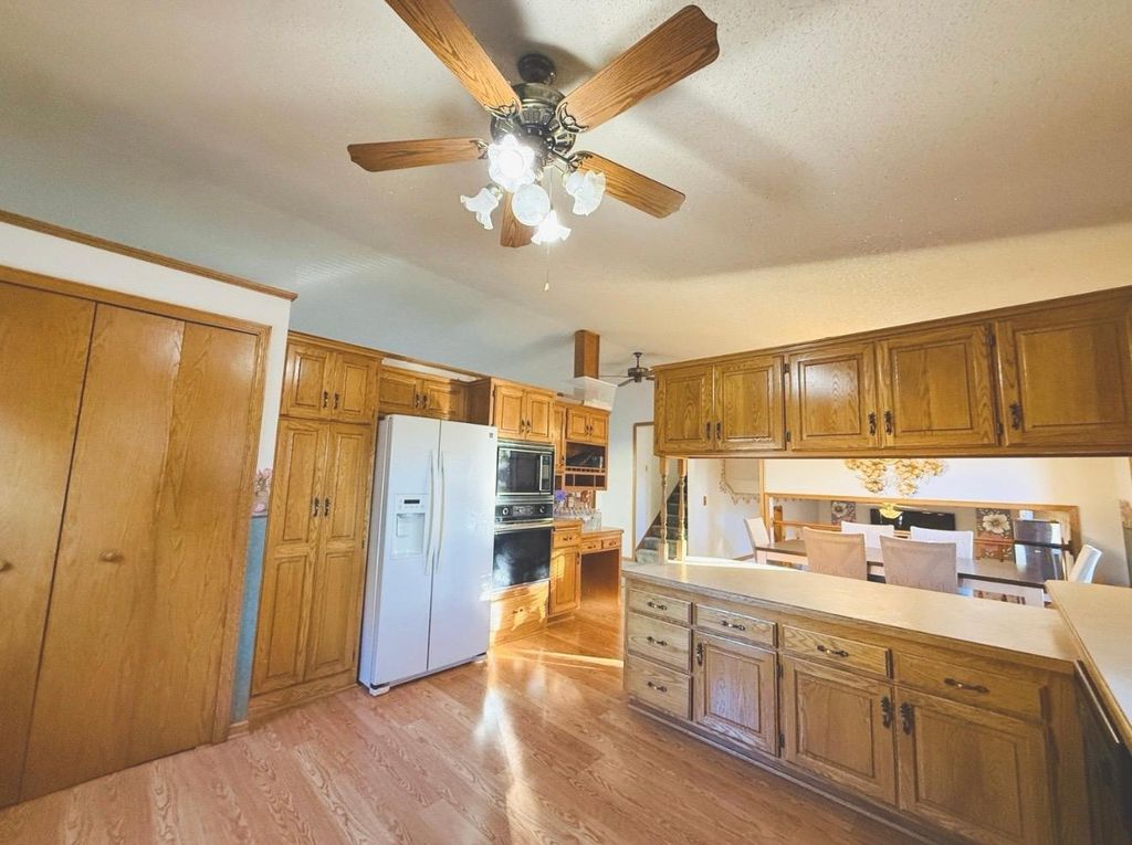 886 Iroquois Avenue, Saint Paul, MN 55119 — exterior