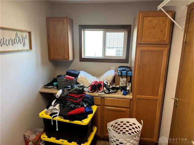 800 Mckees Mill Run, New Carlisle, OH 45344