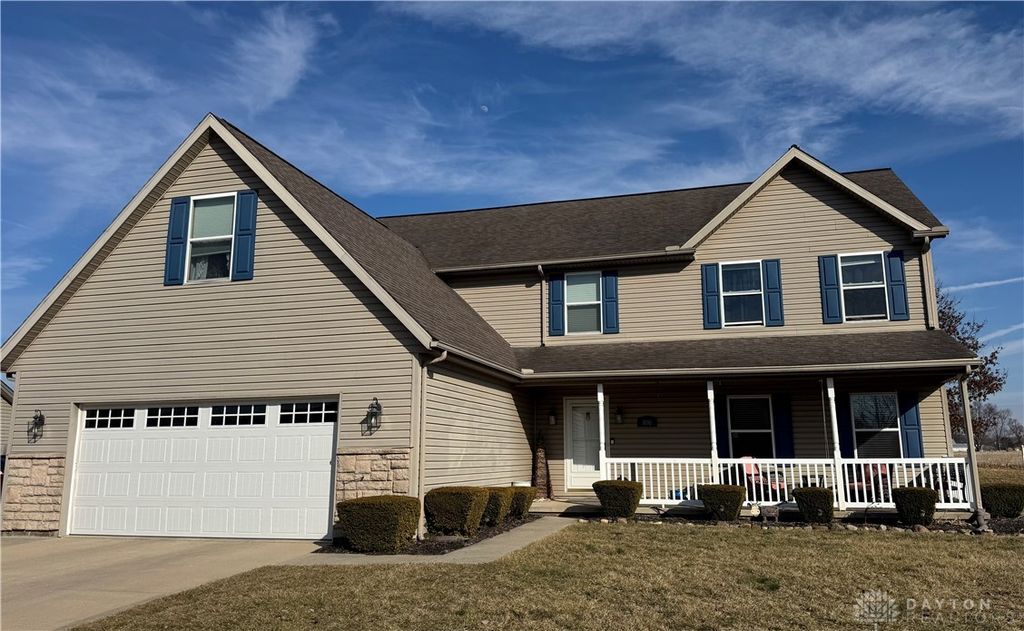 800 Mckees Mill Run, New Carlisle, OH 45344