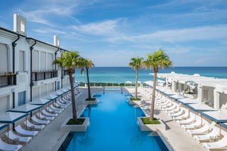 27 Admiralty Row, 305, Alys Beach, FL 32461