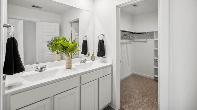 2819 Lisburn Terrace Lane, Houston, TX 77051