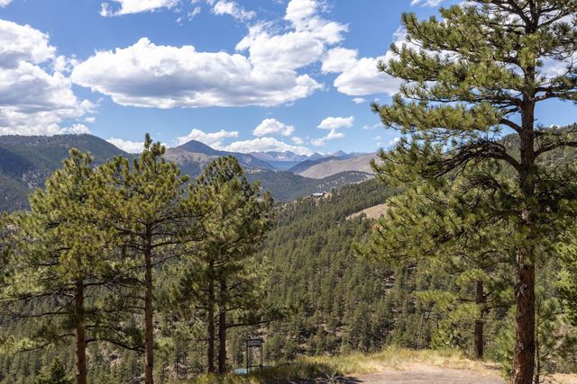 3367 Sunshine Canyon Drive, Boulder, CO 80302