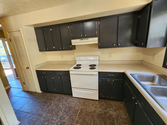 34 Opalochee Drive, Cherokee Village, AR 72529