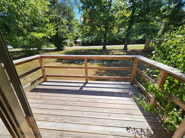 34 Opalochee Drive, Cherokee Village, AR 72529