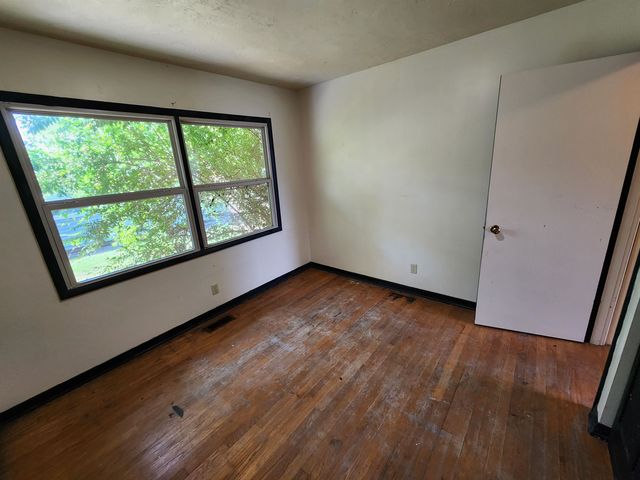 34 Opalochee Drive, Cherokee Village, AR 72529