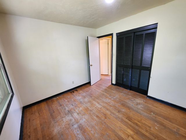 34 Opalochee Drive, Cherokee Village, AR 72529