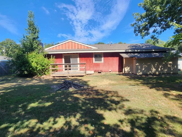 34 Opalochee Drive, Cherokee Village, AR 72529