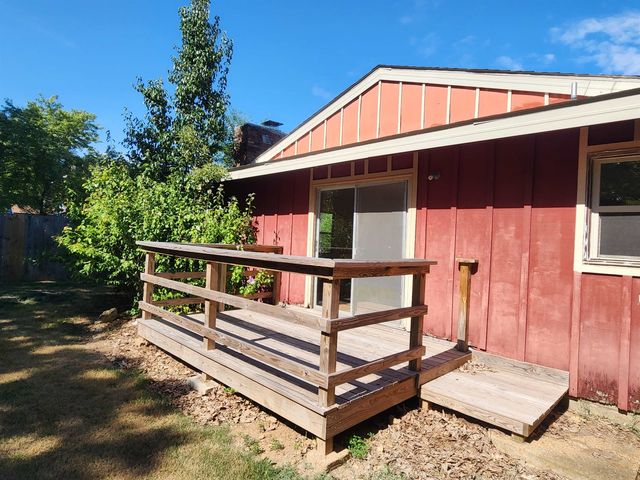 34 Opalochee Drive, Cherokee Village, AR 72529