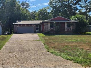 34 Opalochee Drive, Cherokee Village, AR 72529
